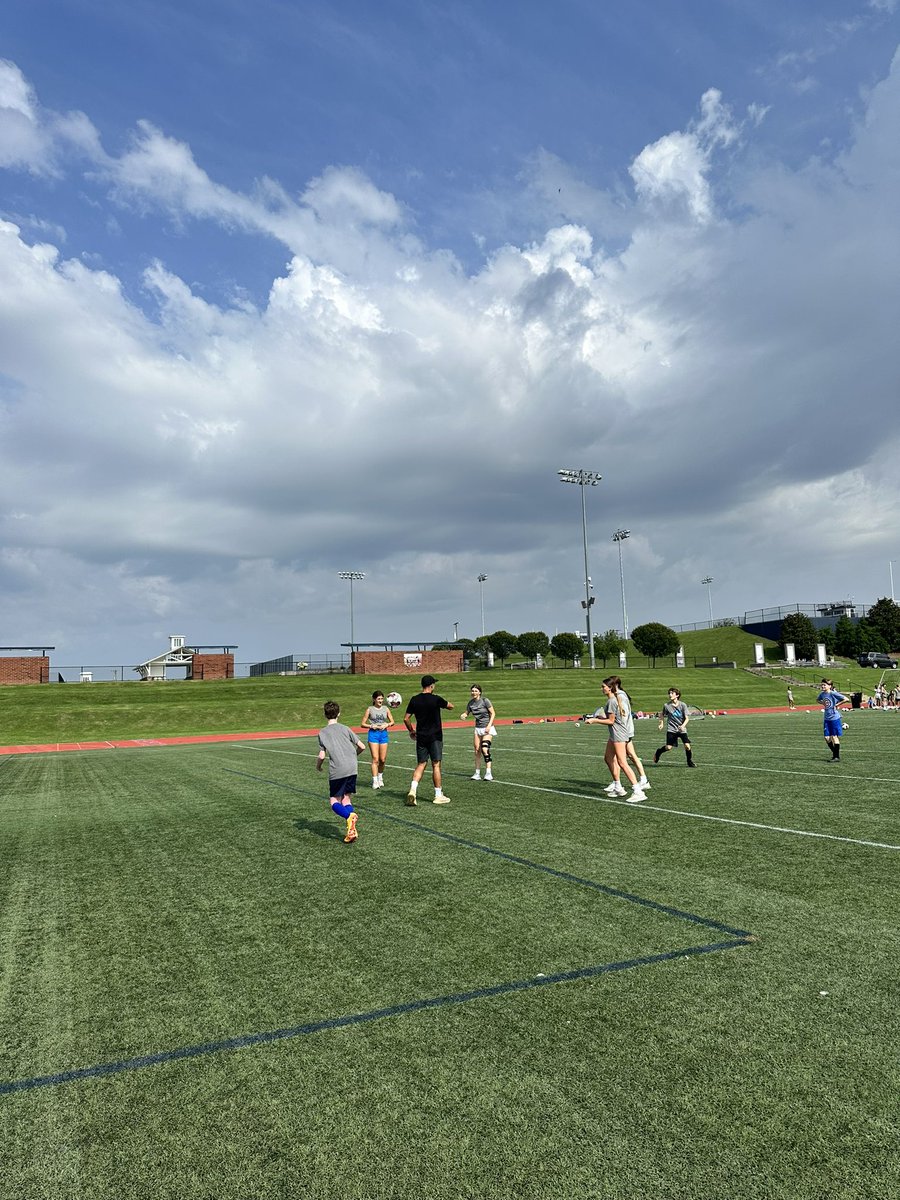 FRA Soccer (@fra_soccer) on Twitter photo Thanks for hanging with us today <a href="/TBMMW/">Taylor B Washington</a> β really awesome day at our FRA soccer camp! Thanks for hanging with us today <a href="/TBMMW/">Taylor B Washington</a> β really awesome day at our FRA soccer camp!