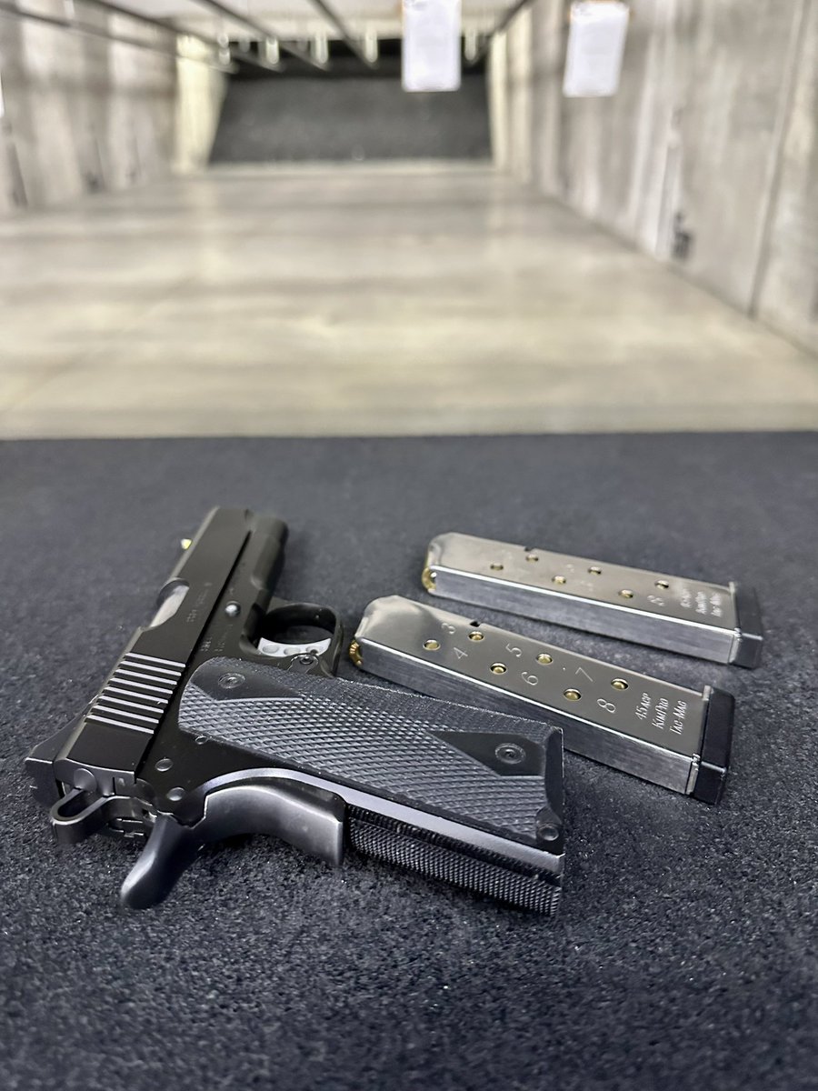 Krommsan's tweet photo. ..Daughter wants to go to the range for my birthday, so you throw your gear in the truck and go!
#fatherdaughter #Kimber #SigSauer #RDSC #RedDeer https://t.co/g7ju8UenWO