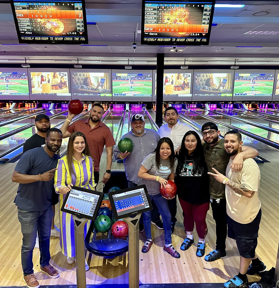 Got the squad together for some much needed fun! 🎳😎 

I’m really proud of this group! 🙌🏼 In the  midst of major organizational changes &amp; multiple trials/pilots over the past several months, this team has remained focused &amp; committed to winning! 🏆 

#WorkHardPlayHard #LifeAtATT