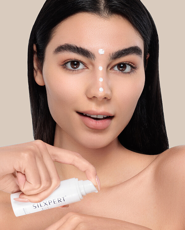Silxpert's tweet photo. ✨ Discover Silxpert's magic molecule ⚡️ Monomethylsilanetriol 💧 Deeply hydrates, linking collagen for smoother, youthful skin, and fewer wrinkles. 💫 Discover age-defying beauty! 💫 #SilxpertSkincare #Monomethylsilanetriol #YouthfulSkin #AgeDefyingBeauty https://t.co/Kzxmmyi87y