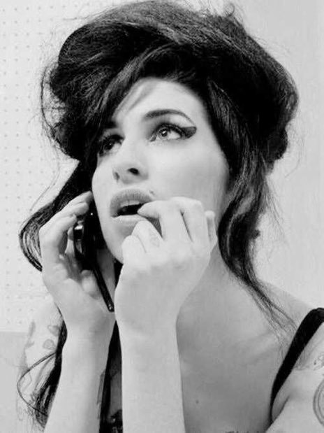 RT @QRPoficial: Amy Winehouse https://t.co/puqypA8aMy