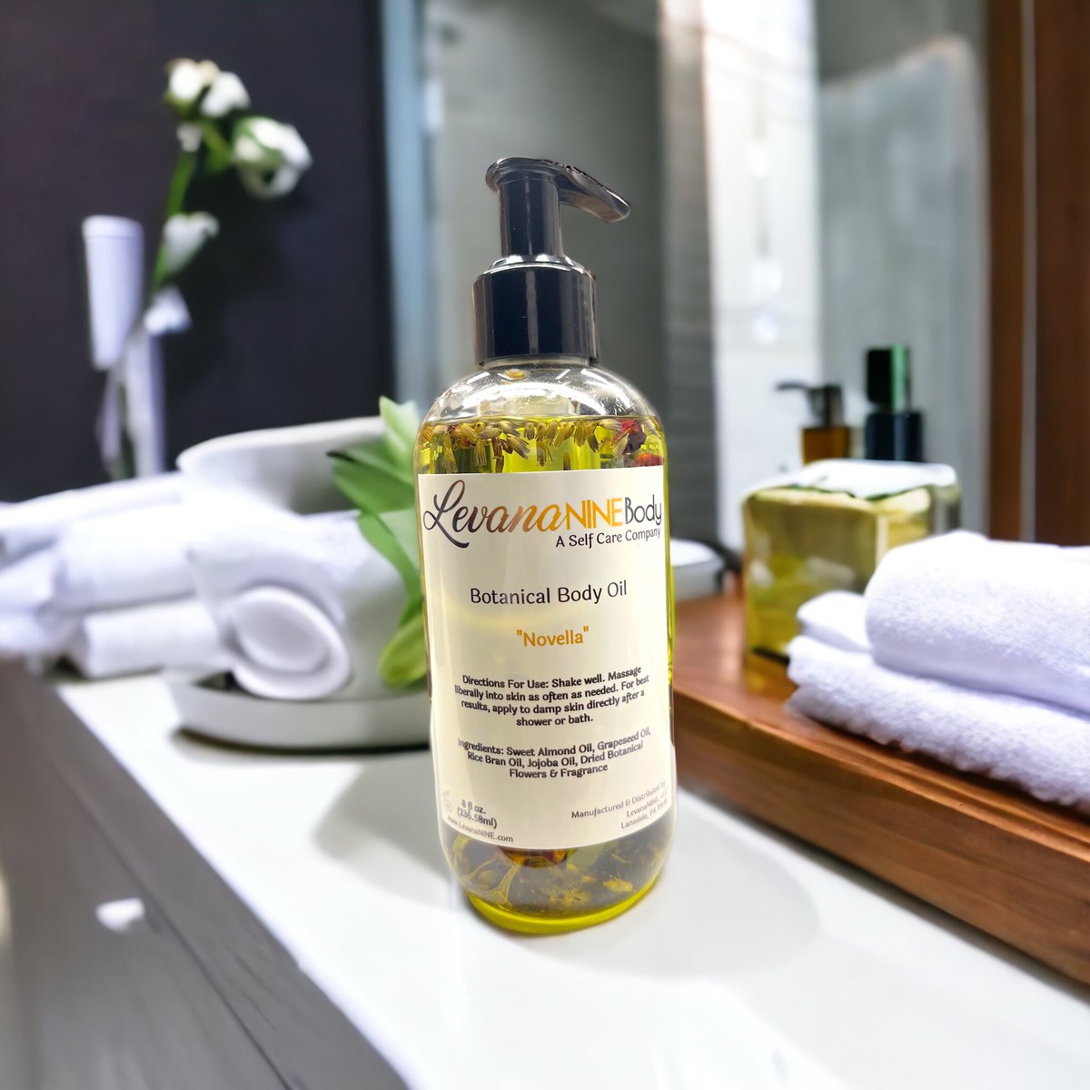 LevanaNINE's tweet photo. File this under *Essentials* 

Treat your skin like it was given to you by God himself…because it was. 

Pick up a bottle of Botanical Body Oil in store or purchase online! https://t.co/iDfRyViUVl