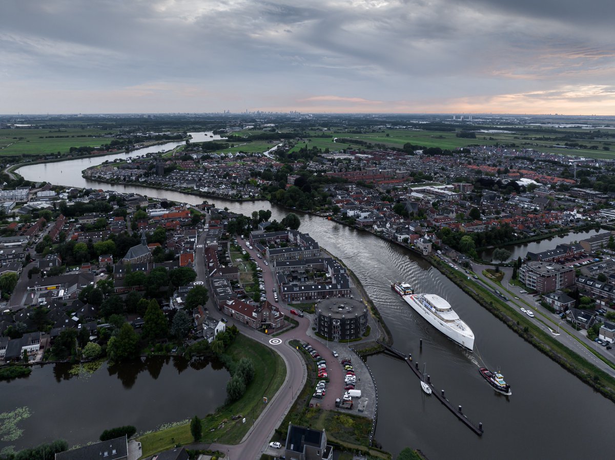 Yacht Influencer tweet media