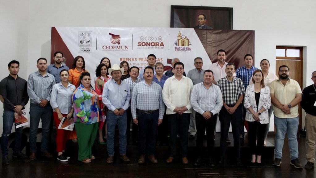 Muy contentos de ser sede regional y participar en los “Diálogos Municipalistas” de <a href="/CedemunSonora/">Cedemun Sonora</a> para fortalecer la gestión gubernamental. 
Gracias por su visita <a href="/EdgarSallard/">Edgar Hiram Sallard</a> no hay mejor trabajo que hacerlo en equipo.
