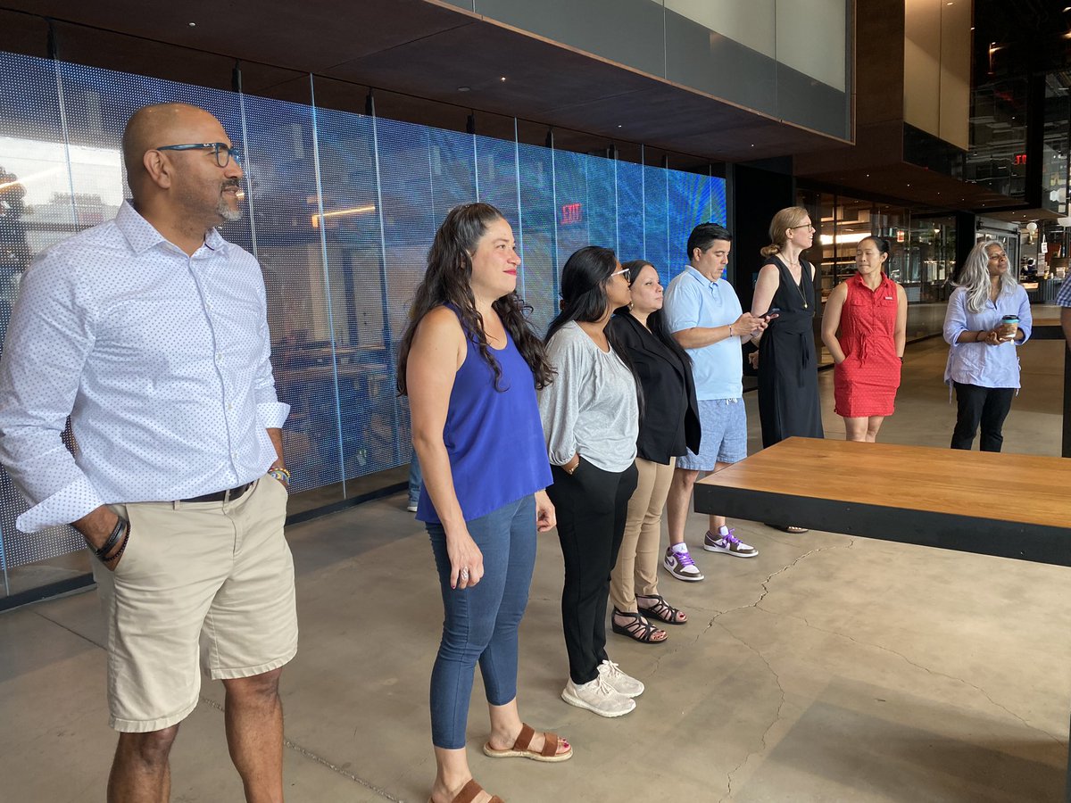 CIOBCitywide's tweet photo. Today's #PrincipalsRetreat at #Pier57 was nothing short of extraordinary. Incredible minds collaborating & shaping the future of education, all against the scenic backdrop of the pier. It's these moments of togetherness that propel us towards progress. #EducationLeadership https://t.co/m4ti0y3hQ8