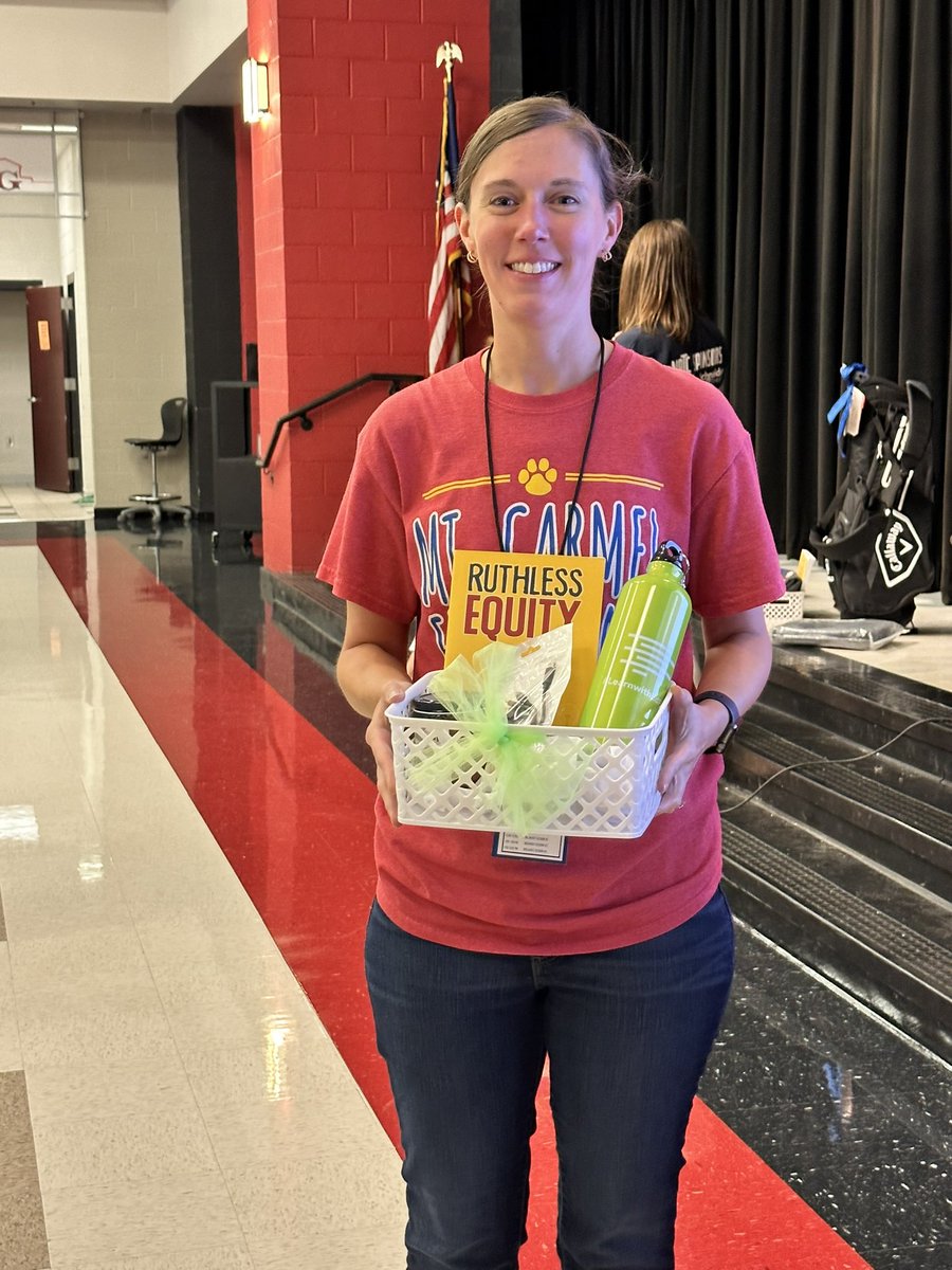 Just a few of our door prize winners. We gave out over 30 door prizes this year! 🎁 #NATC2023