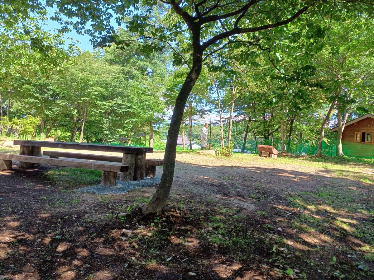 fp_okinajima's tweet photo. 小学校も夏休みに入り、ご予約のお問合せをいただいております！誠にありがとうございますヽ(；▽；)ノ

当キャンプ場ホームページは現在鋭意作成中ですので
ご予約お問合せは電話にてお問合せ下さい

080-9332-2130

#キャンプ
#BBQ
＃猪苗代
#夏休み
#掴み取り https://t.co/VHYzJ1afZM