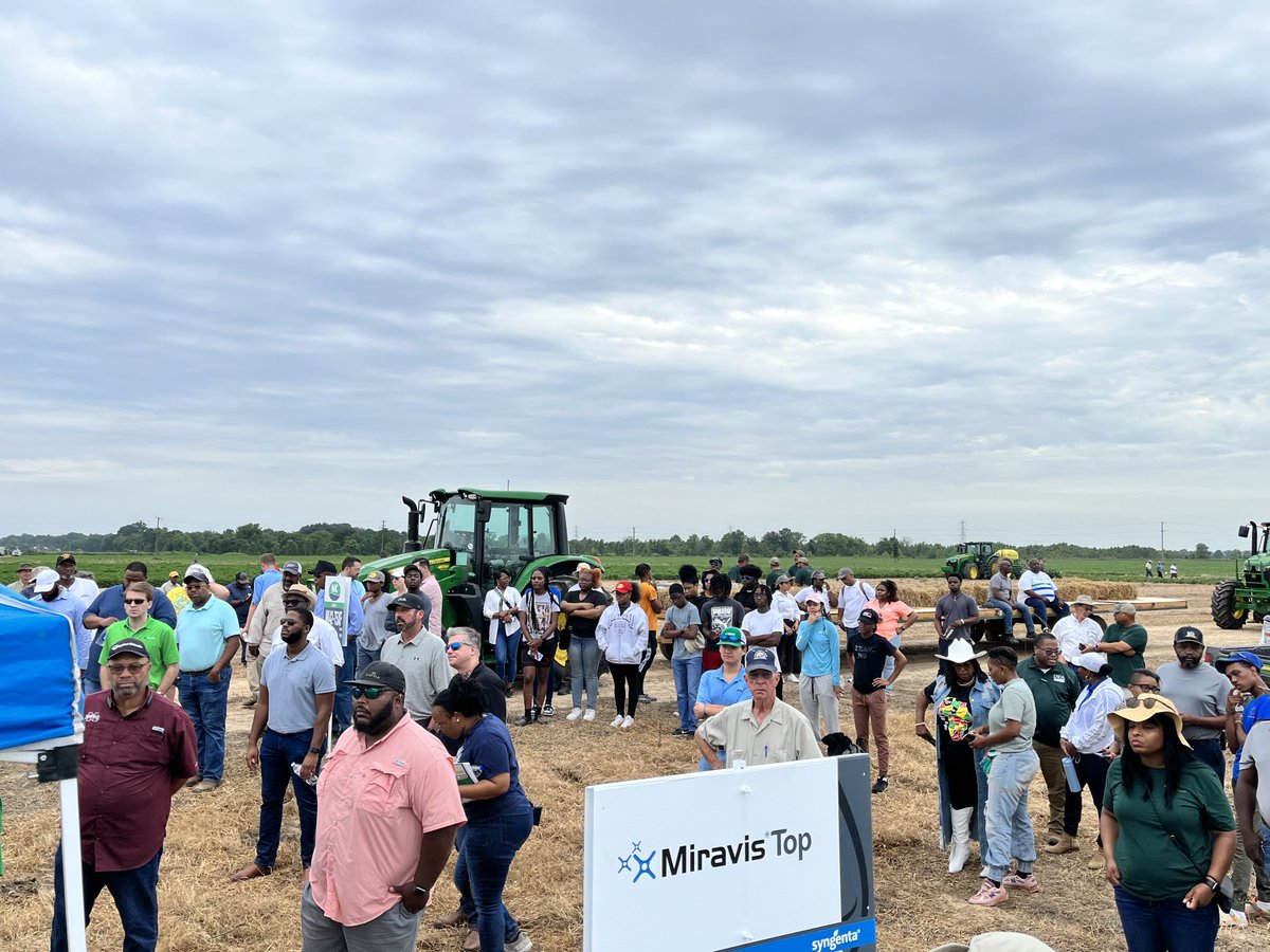 Arkansas Ag Nerd (@catdadd76769738) on Twitter photo <a href="/SyngentaUS/">Syngenta US</a> <a href="/NKSeeds/">NK Seeds</a> <a href="/NBGC100/">Black Growers</a> #NKFarmRally Had a great Model Farm Field Tour today at Altheimer, AR on <a href="/PJHaynieIII/">PJ Haynie</a> Farm. We had a big turnout while we talked about NKSeeds soybeans and Syngenta CP products. Reach out to NK Rep or CP rep. <a href="/SyngentaUS/">Syngenta US</a> <a href="/NKSeeds/">NK Seeds</a> <a href="/NBGC100/">Black Growers</a> #NKFarmRally Had a great Model Farm Field Tour today at Altheimer, AR on <a href="/PJHaynieIII/">PJ Haynie</a> Farm. We had a big turnout while we talked about NKSeeds soybeans and Syngenta CP products. Reach out to NK Rep or CP rep.