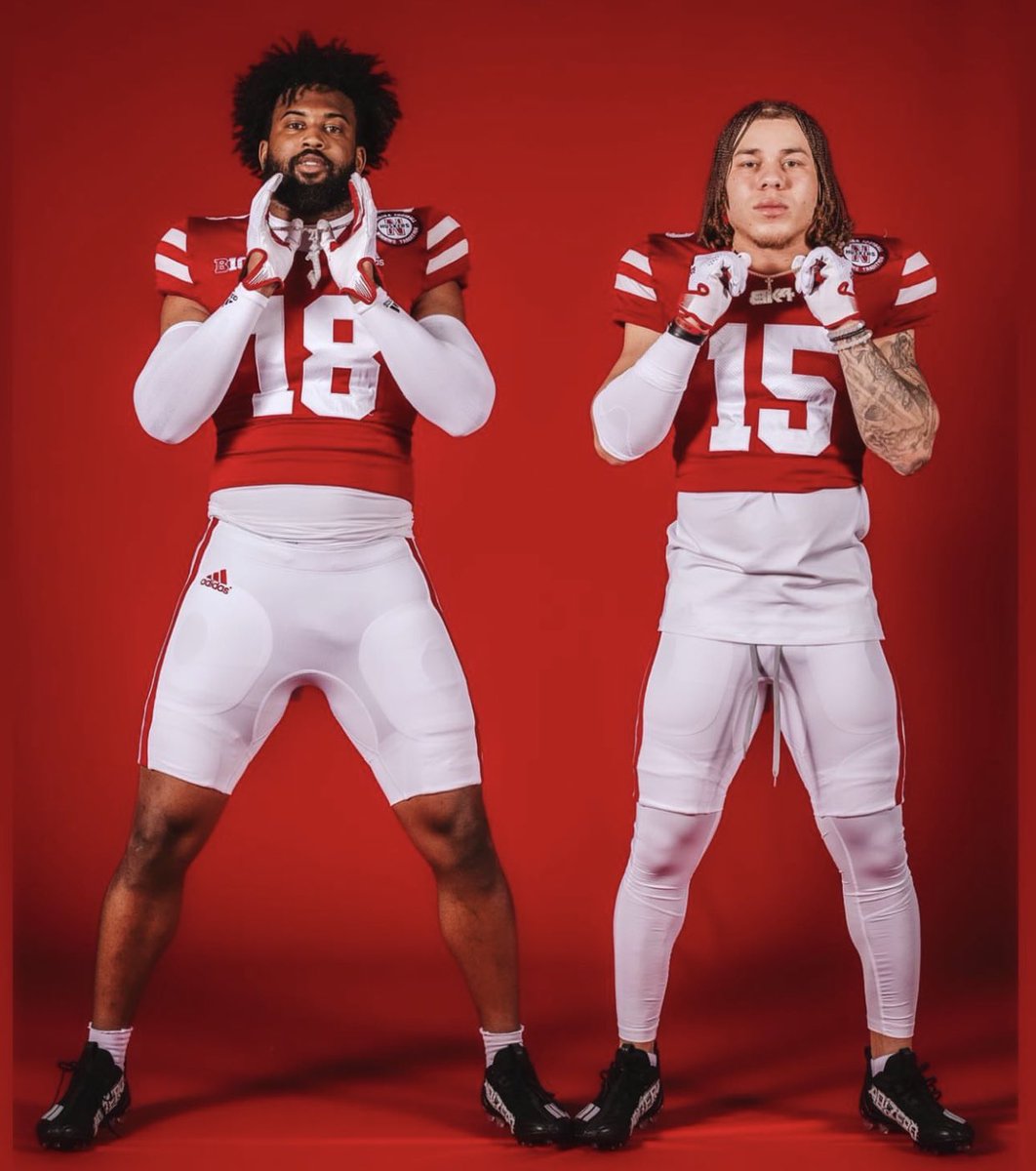 🫡 <a href="/JoshuaFleeks/">F L E E K S $</a> <a href="/billykemp_4/">BK4</a>