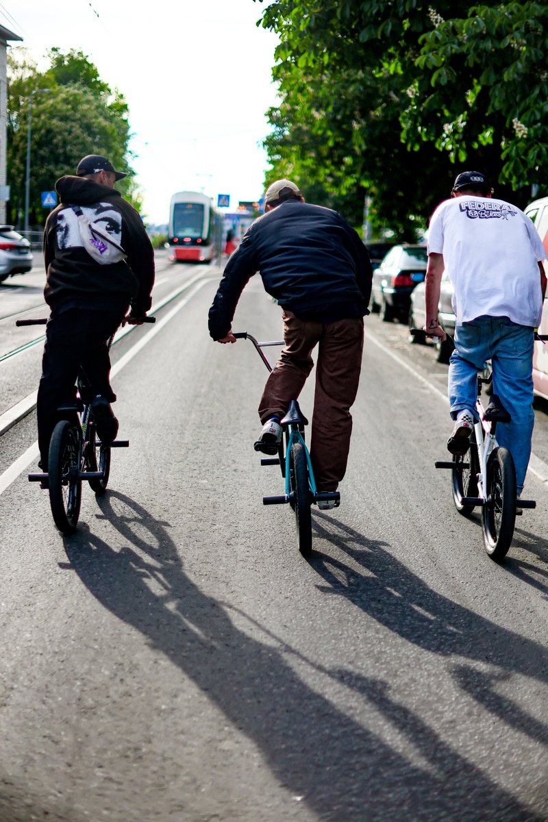 simplesession's tweet photo. HAPPY INTERNATIONAL BMX DAY ๐ท๐ท Get outside and cruise today ๐ท Some fresh SIMPLE SESSION 23 news droppinโ next week! ๐ท See You all in September in Tallinn! ๐ท๐ท
.
๐ท: @HikaruFunyu #simplesession22 https://t.co/LiZNrbz1od