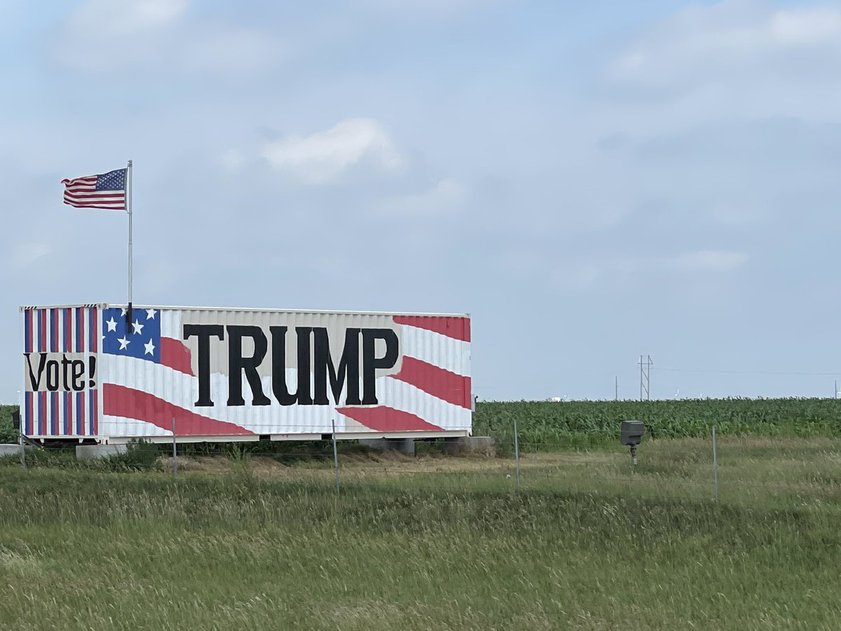 kateebvintage's tweet image. Since May I have driven #coasttocoast &amp;amp; back taking HWY 40 and 70. I also drove down to the Gulf &amp;amp; flew from NC to Washington State. #NotOne #Biden flag, sign or bumper sticker. NOT 1! However I did see 1 RFK Jr. 24’ Shirt AND Countless @realDonaldTrump Signs &amp;amp; Flags. #America🇺🇸