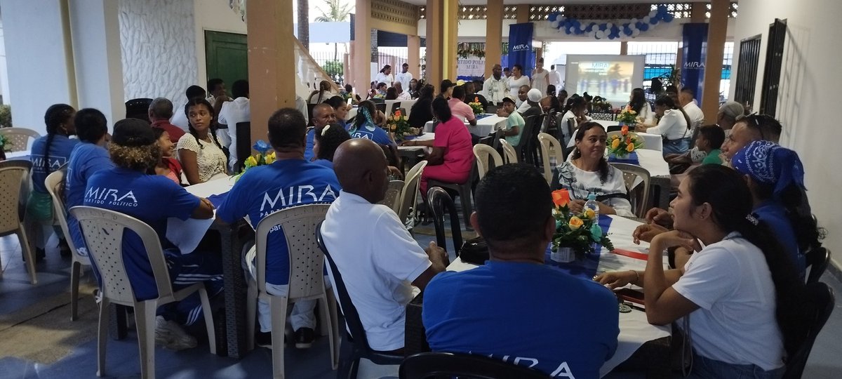 ManusalgadoD's tweet photo. En el distrito de #Turbo celebramos el cumpleaños #23 de nuestro Partido Político MIRA, dónde pasamos una tarde muy agradable en compañía de nuestros #MIRAISTA y representantes @CalyMauricio @germandario20 @williamblandong @PartidoMIRA @LauroSaavedra @Virguez https://t.co/ha3zmJwaKP
