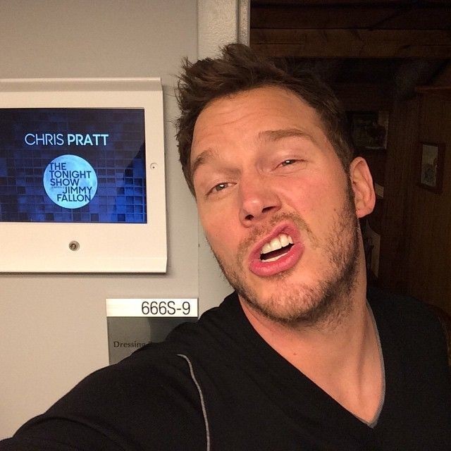 ⌜✪⌟ tweet media