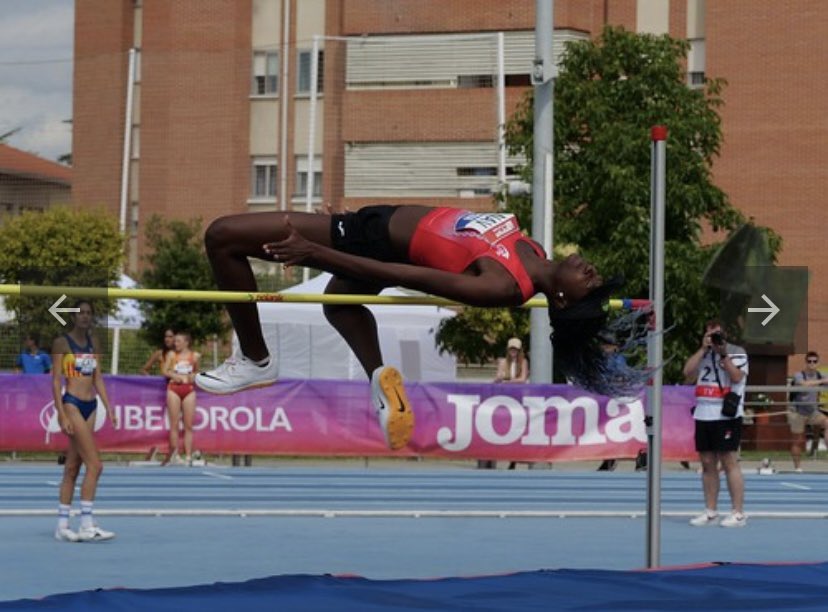 El pasado #findesemana tuve la suerte de poder competir al máximo, dando lo mejor de mí. Las sensaciones fueron MUY buenas y por primera vez pude participar y ganar el #CampeonatoDeFederacionesAutonómicas.
Ahora, a seguir trabajando para la próxima parada…#Brasil💪🏾