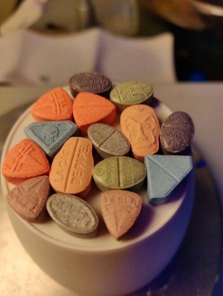 black41222's tweet photo. #Zaza #Carts #lsd #Acid #lsd #DMT #shrooms #Xanax #Adderall #xos #mexicos #Texaspills #Pills #Percs #Alprazolam #plug #trippy #MentalHealth #NFTcommunity #javascript #BTC        #Cryptocurrency
 #crack #coke #xanax #adderall https://t.co/Crb8dp1eb2