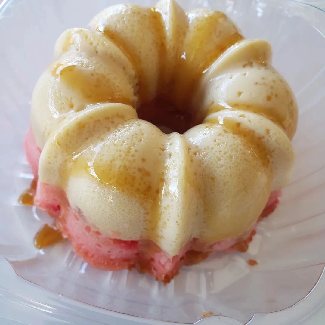 Our Asian/Cuban Fusion Flan this weekend is the Lychee Strawberry Flan cake! Available this weekend until we run out! A mesmerizing blend of Asian and Cuban flavors in our Lychee Strawberry Flan Cake.
Bella Flan 819 W Arapaho Rd, Richardson TX 75080 
BellaFlan.com