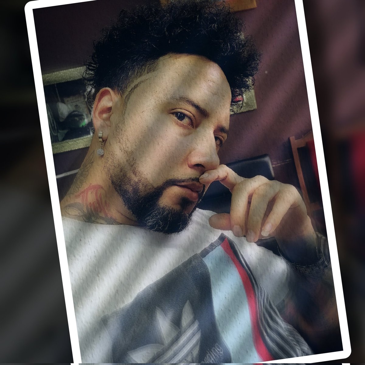 aerking's tweet photo. #NuevaFotoDePerfil https://t.co/6dPG7zHc9Z
