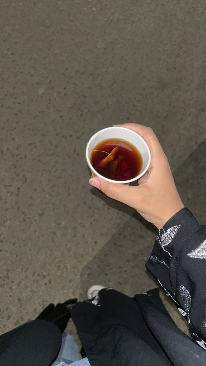 صديق آخر الليل 🥹❤️‍🩹.