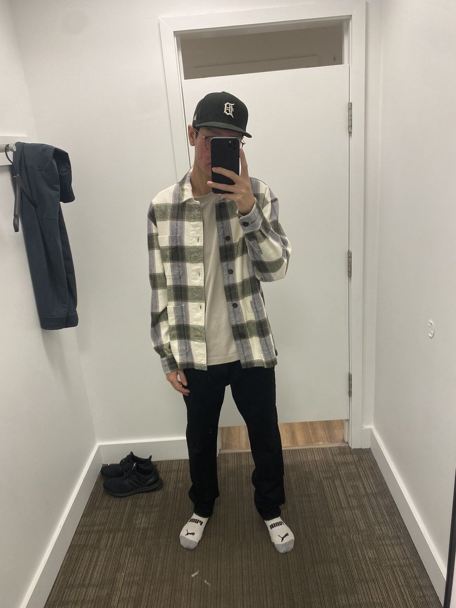 RickyyTV's tweet image. Did a little shopping today