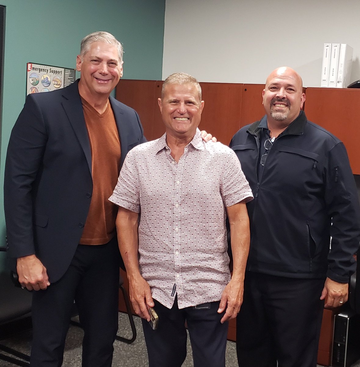 Great meeting with my friend, Miami-Dade Emergency Management Director Pete Gomez and deputy Alex Fernandez. Walking the Miami-Dade EOC brought back memories of the many hours I spent there as a HPD representative back in the day during one of many hurricane recovery missions.