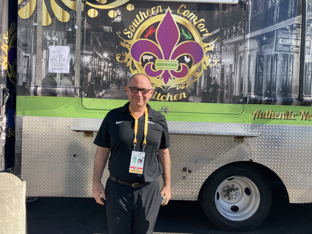 Janie McCauley tweet media