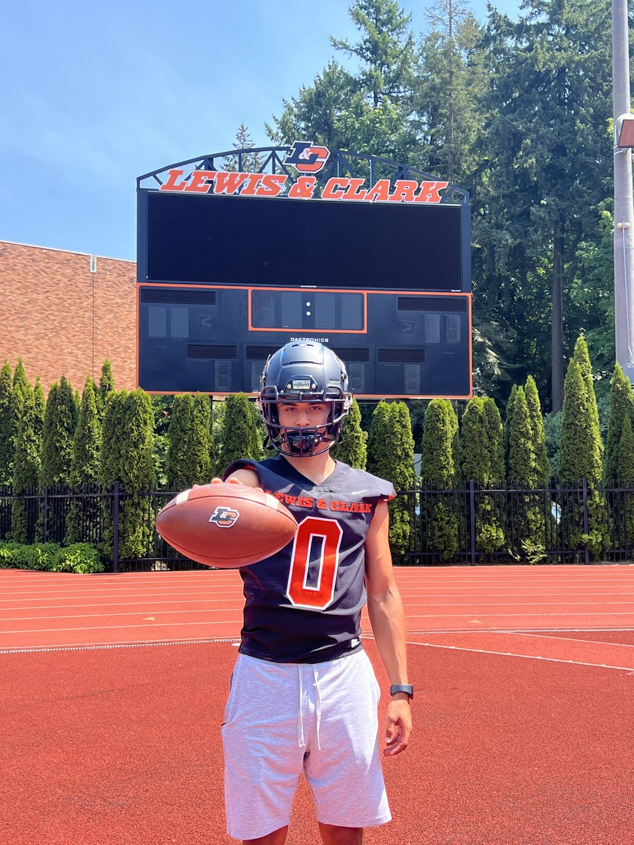 Mateo Torres (@mateotorres88) on Twitter photo Another humbling offer from <a href="/LCPiosFB/">Lewis & Clark Football</a> . Thank you for the special visit <a href="/Coach_DanFields/">Coach Daniel Fields</a> <a href="/CoachMachadojr/">Michael Machado</a> <a href="/JoeBushman5/">Joe Bushman</a> I’m very excited for the future! <a href="/CulverCityFB/">Culver City Football</a> <a href="/FullCircleAth/">Full Circle Athletics</a> <a href="/coachcastro626/">626COACHC🏴☠️</a> <a href="/coach_fierro/">Coach Daniel Fierro</a> <a href="/Fifthandoak/">Fifth and Oak Consulting</a> <a href="/MikeHoop_/">Coach Hoop</a> Another humbling offer from <a href="/LCPiosFB/">Lewis & Clark Football</a> . Thank you for the special visit <a href="/Coach_DanFields/">Coach Daniel Fields</a> <a href="/CoachMachadojr/">Michael Machado</a> <a href="/JoeBushman5/">Joe Bushman</a> I’m very excited for the future! <a href="/CulverCityFB/">Culver City Football</a> <a href="/FullCircleAth/">Full Circle Athletics</a> <a href="/coachcastro626/">626COACHC🏴☠️</a> <a href="/coach_fierro/">Coach Daniel Fierro</a> <a href="/Fifthandoak/">Fifth and Oak Consulting</a> <a href="/MikeHoop_/">Coach Hoop</a>