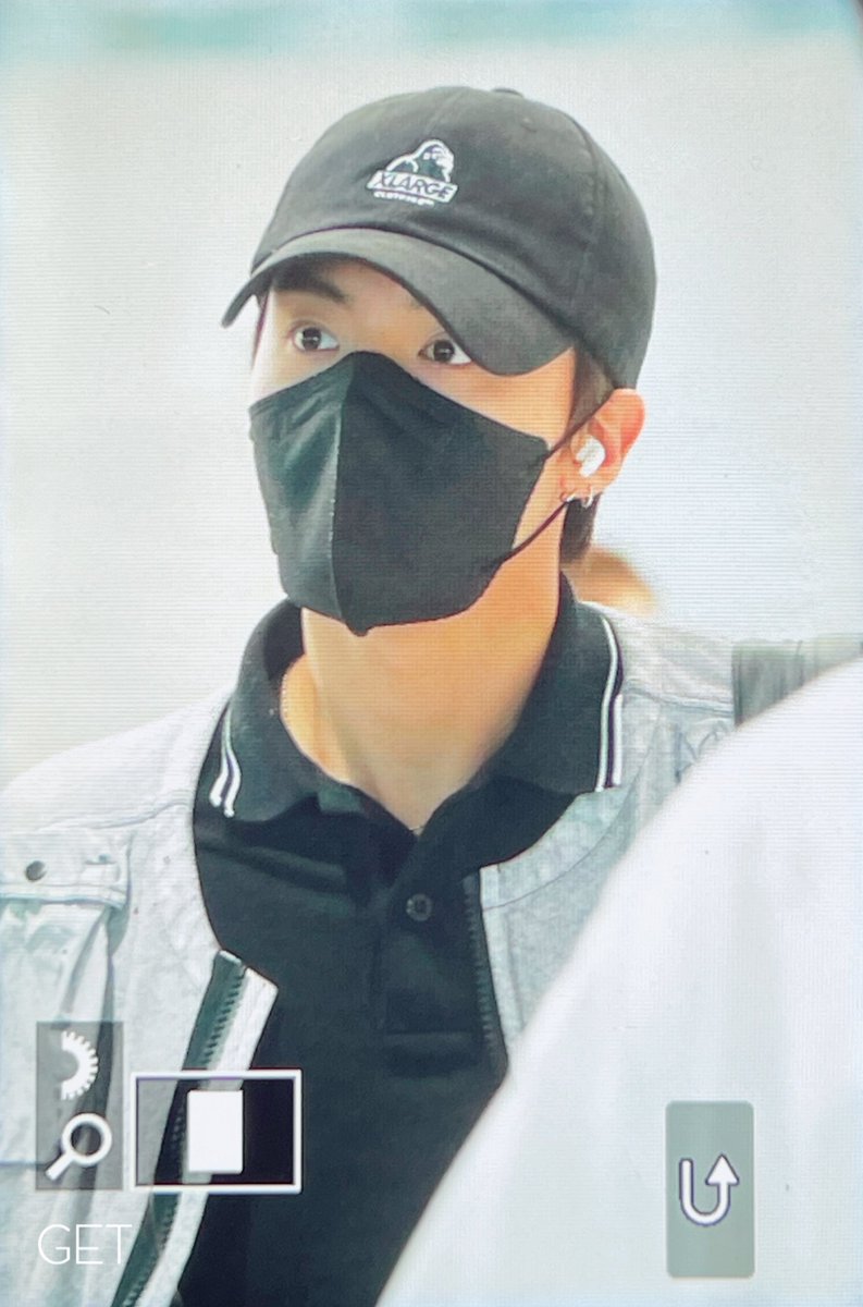 GET_1222's tweet photo. 230721 ICN
애기야 아프지마😭
#ERIC #에릭 #손영재 #THEBOYZ #더보이즈 https://t.co/dIrGBMAyTw