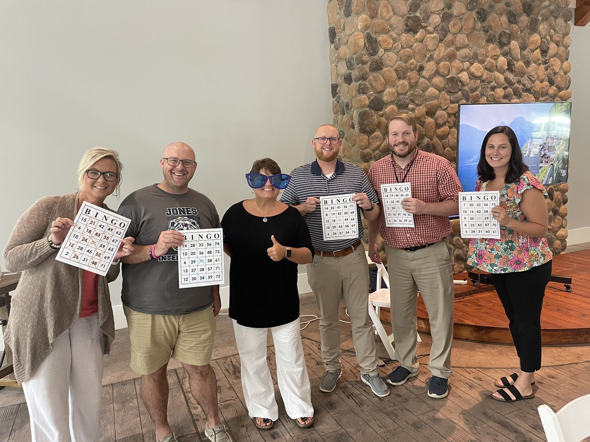 Krystal_Tyndall's tweet photo. So many things to celebrate today! Oh how I LOVE seeing and hearing the joy that comes from working with all people to inspire excellence. Students and colleagues all learned today and we are ready to #inspire others. #selfieschool #shadowboxing #tiktokdancing #MACSawesome https://t.co/mHuGyZKd50