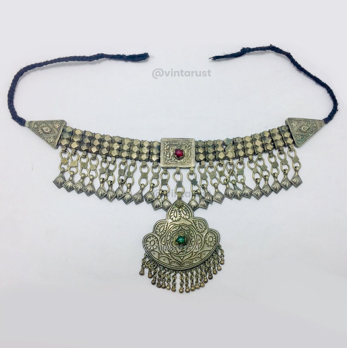 Bohemian Multilayers Beaded Chain Necklace.

Upto 20% OFF
Sale Price: $96.00

Shop Now:
buff.ly/3OztGSC

#choker #chokernecklace #chokernecklaces #beadedjewelryofinstagram #beadedjewelry #victorianjewelry #victorianjewellery #antiquejewelry #antiquejewellery #bestofetsy