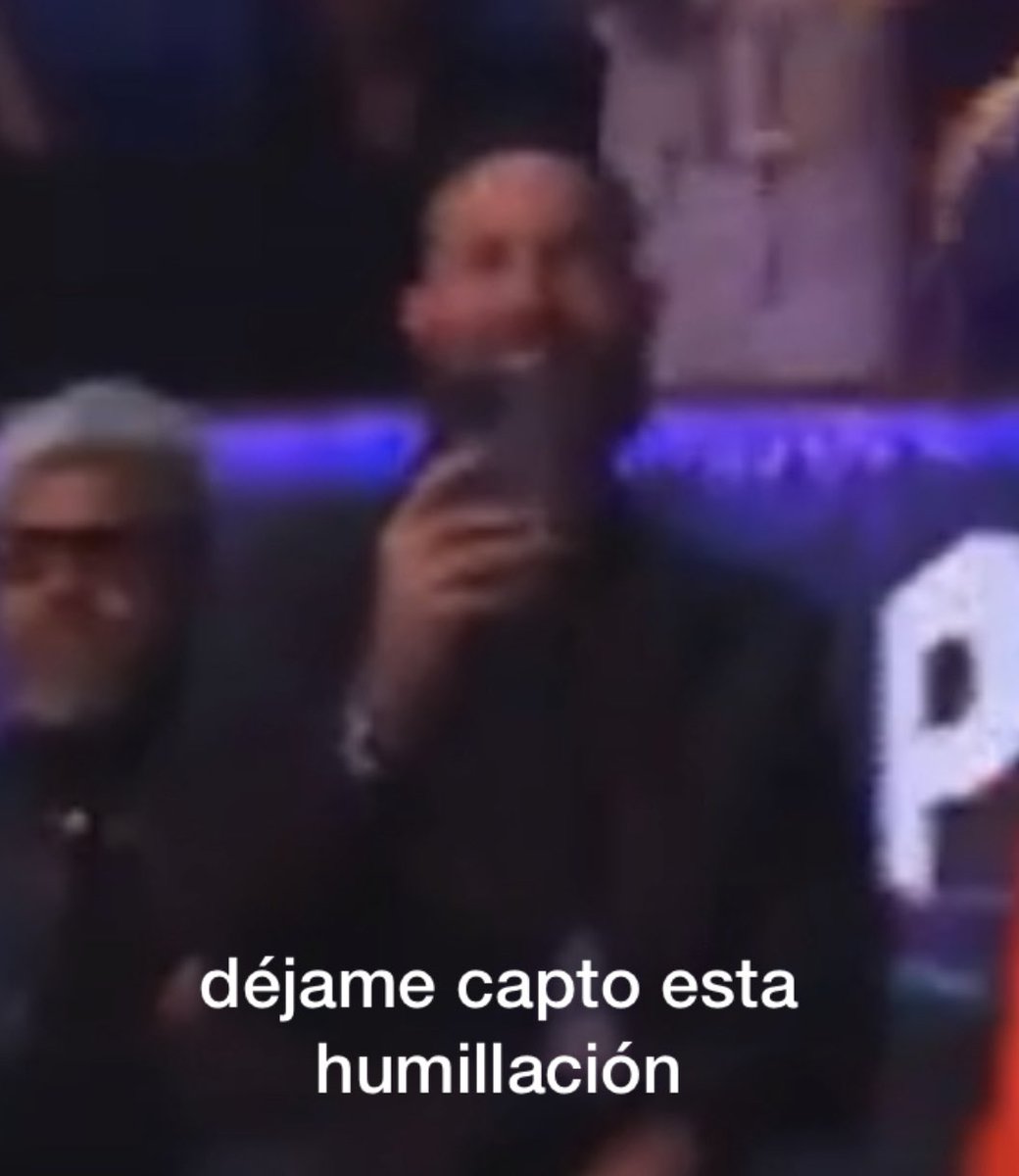 itscaro12_'s tweet photo. Tenía que hacerlo, perdóname H JAJAJA https://t.co/Nfu1XQD0Eh