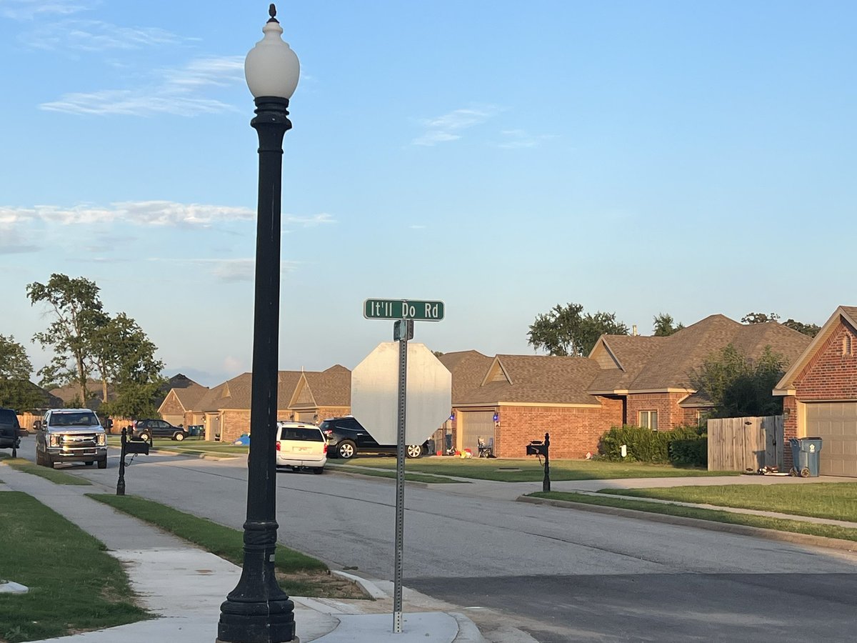 mistyrebeca's tweet photo. Welcome to Pea Ridge, Arkansas #itlldo https://t.co/A9Hey0PJEN