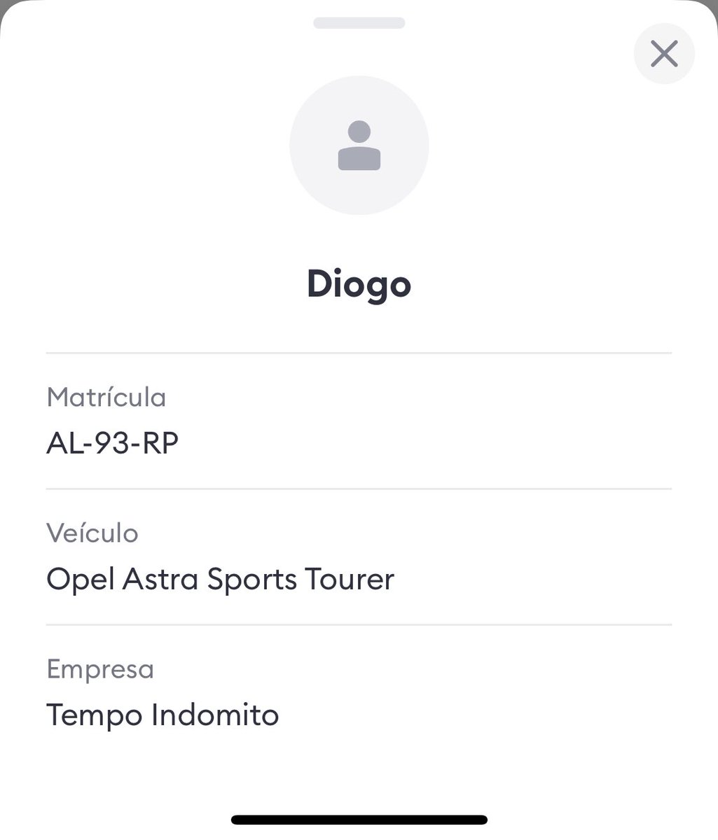 MUITO CUIDADO VISEU! acabei de ser completamente assediada por este trabalhador TVDE e conduzia sobre efeito de álcool. 
Ele é moreno, cabelo preto.
infelizmente não tenho nenhuma foto que possa ajudar melhor para identificar. 
Ele disse algo de ser de um distrito da Guarda.