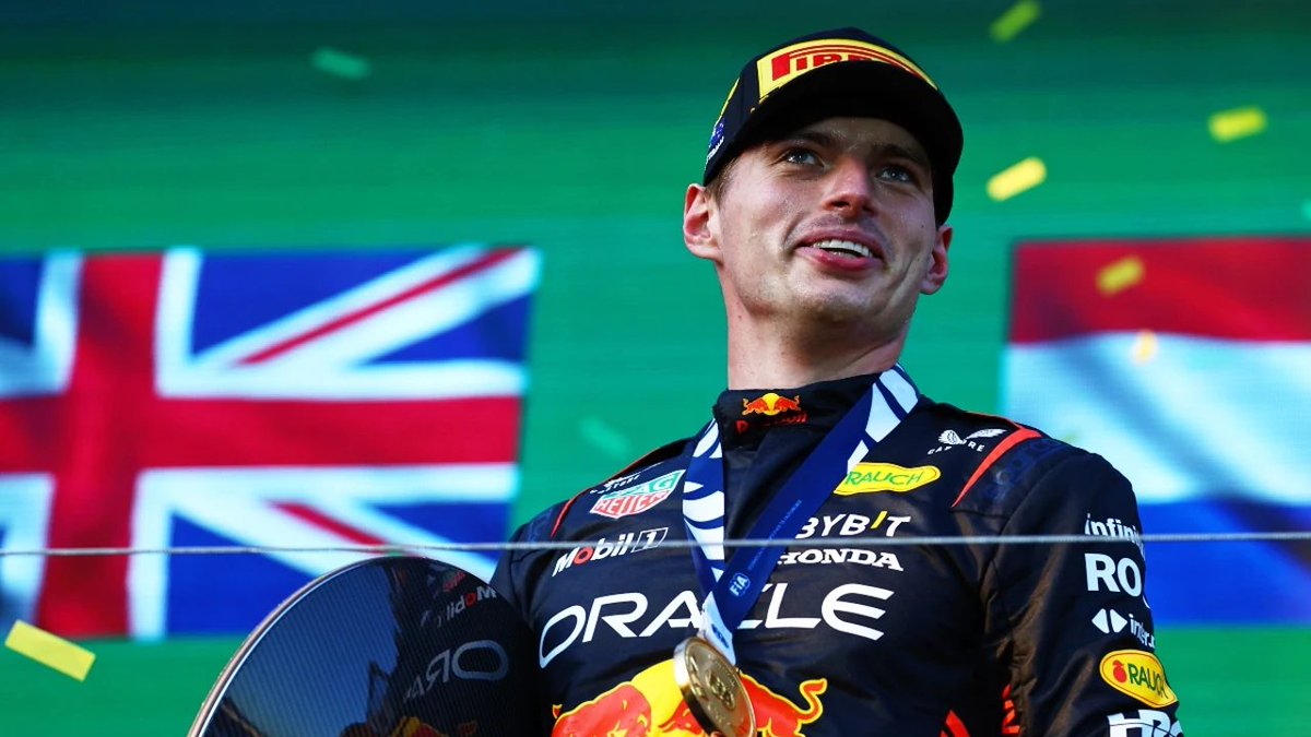 42mathias_'s tweet photo. Ainda sobre a dominância de Verstappen, ele simplesmente liderou 467 voltas nesta temporada - todos os outros pilotos lideraram 143 juntos, incluindo seu companheiro de equipe Sergio Pérez https://t.co/QLVSZbU98f
