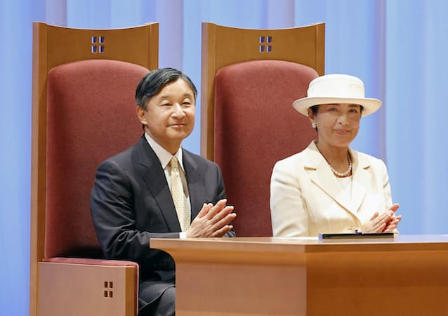 nihonjintamasii's tweet photo. 2年後の2025年
天皇・皇后両陛下の韓国ご訪問が、政府内で急浮上
岸田総理が天皇・皇后両陛下の韓国ご訪問を画策か

天皇陛下の政治利用は許されない‼️
韓国は歴史捏造し、反日教育と、日本の竹島を軍事占領中！

「天皇・皇后両陛下の韓国ご訪問に、断固反対‼️」

と思う方はリツイートして下さい。 https://t.co/U4RTlHqFIN