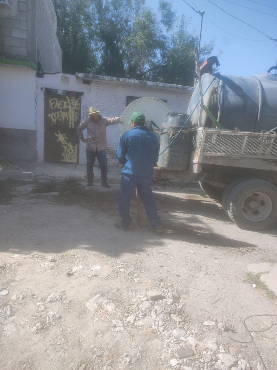 ClaudiaGalan65's tweet image. Siempre atendiendo con este gran equipo, de parte de nuestra presidenta @LetyHerreraAle para solucionar todas las necesidades de nuestra gente para que viva más dignamente.

#Sideapa #EnEquipoTodoEsMasFacil