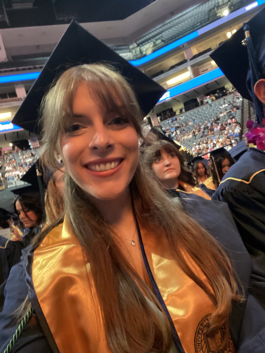 WildlifAry's tweet photo. (About a month ago) I graduated from UC Davis in Wildlife, Fish and Conservation Biology with honors. 

I AM a wildlife biologist y’all 🥹❣️currently taking my first steps in the state wildlife department 

@ucdavis @WFCB_UCDavis @ucd https://t.co/M97YKGvFKo