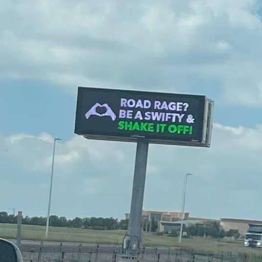 terrye_thorp's tweet photo. Road rage???
Be a #Swify
@pulte https://t.co/ozgUN7qhNV