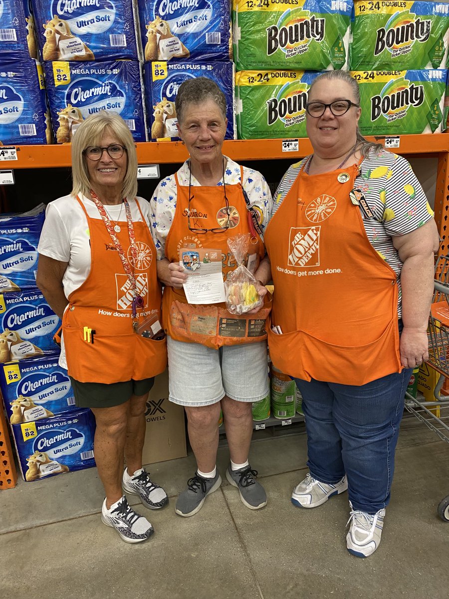 Jennifer Wallace (@jwall5wallace) on Twitter photo Thank you Credit Star⭐️🎉 “Sharon” for driving sales on New THD Credit and taking care of the customer. Great Job building brand loyalty! @Sean_Monty_ <a href="/wendyrr7/">THD@WendyRamjas</a> <a href="/ThompsonRandol/">Randol Thompson</a> Thank you Credit Star⭐️🎉 “Sharon” for driving sales on New THD Credit and taking care of the customer. Great Job building brand loyalty! @Sean_Monty_ <a href="/wendyrr7/">THD@WendyRamjas</a> <a href="/ThompsonRandol/">Randol Thompson</a>