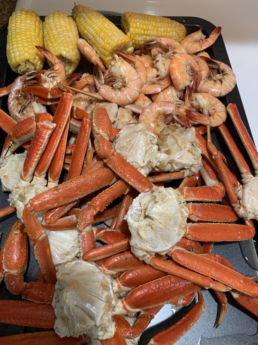 TheCajunOzone's tweet photo. Finally… cooking in a rental condo without tools is what it is. Came out OK 💥👍 https://t.co/OIVWpwZe4h