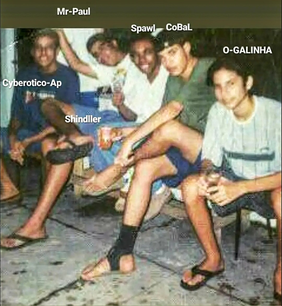 c0bal's tweet image. Minha galera do #mirc #irc #amapa... Feliz dia do amigo