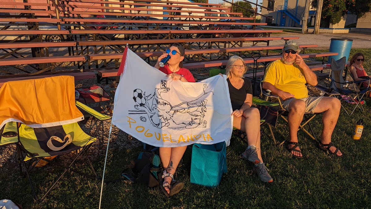 Short on goals but long on friendship tonight. Pogues for life.