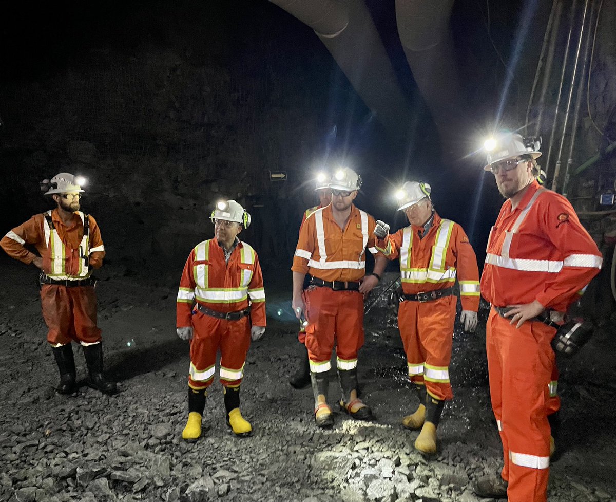 GeorgePirieMPP's tweet image. It was fantastic visiting with folks from #EvolutionMining at their Red Lake Complex.

I enjoyed touring their beautiful #Mining facility &amp;amp; discussing their aspirations for the #RedLake operation. I also had a great chat with staff about how vital mining is to #NorthernOntario.
