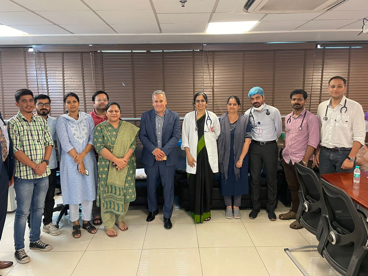 nr_pedhemonc's tweet photo. It was our privilege to interact with you Prof Young @GuyYoungMD and discuss cases in hemostasis and thrombosis at @HemOncPGICH @ssphpgti. Looking forward to more discussions in future #hemophilia #thrombosis #rarebleedingdisorders @MeUPGovt @Archit10000 https://t.co/GmsrRwCVbs