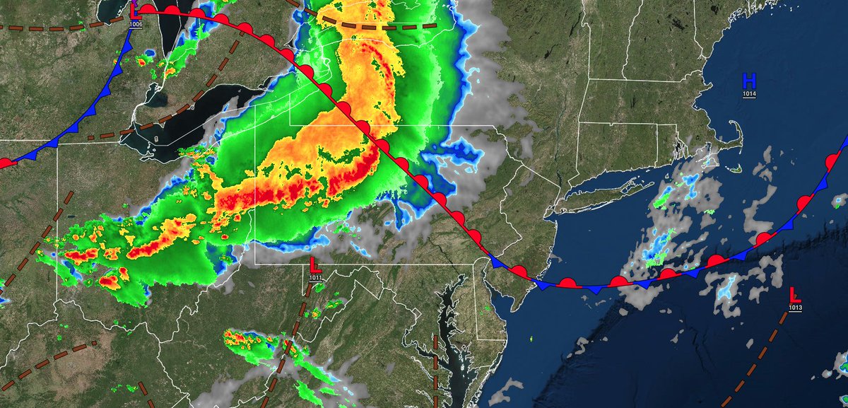 nynjpaweather's tweet photo. Powerful Thunderstorms Invading Tomorrow Morning

A line of dangerous thunderstorms is diving towards the region from the Great Lakes along a warm front tonight that will bring strong to severe thunderstorms to the region tomorrow morning.

https://t.co/V9WOqsGBA8 https://t.co/byQx8JaZ9c