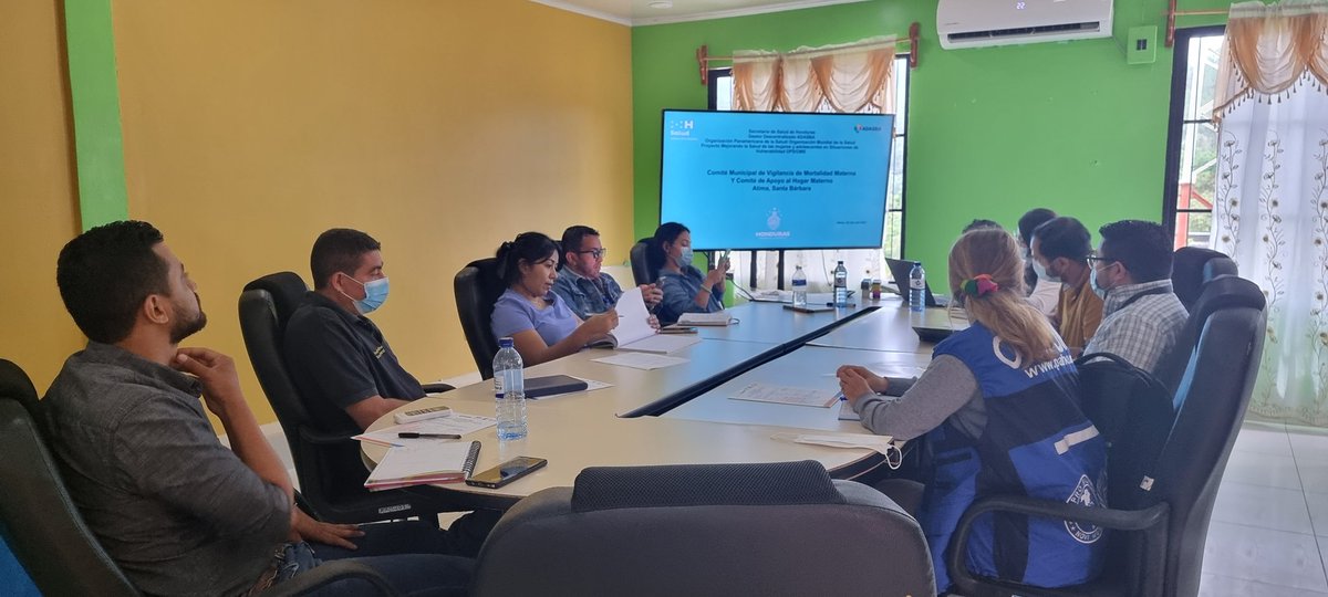 OPSOMS_Honduras's tweet photo. 🧵📢🤩 ¡Grandes noticias desde Atima! Muy contentos de presenciar el compromiso y responsabilidad del Comité de Vigilancia de Mortalidad Materna y el Comité de Apoyo al Hogar Materno. #SaludMaterna #Atima #CompromisoPorLaVida 💕🇨🇦 @CanadaDev @EmbCanCRHNNI @saludgobhn https://t.co/YDbxpBxDkW