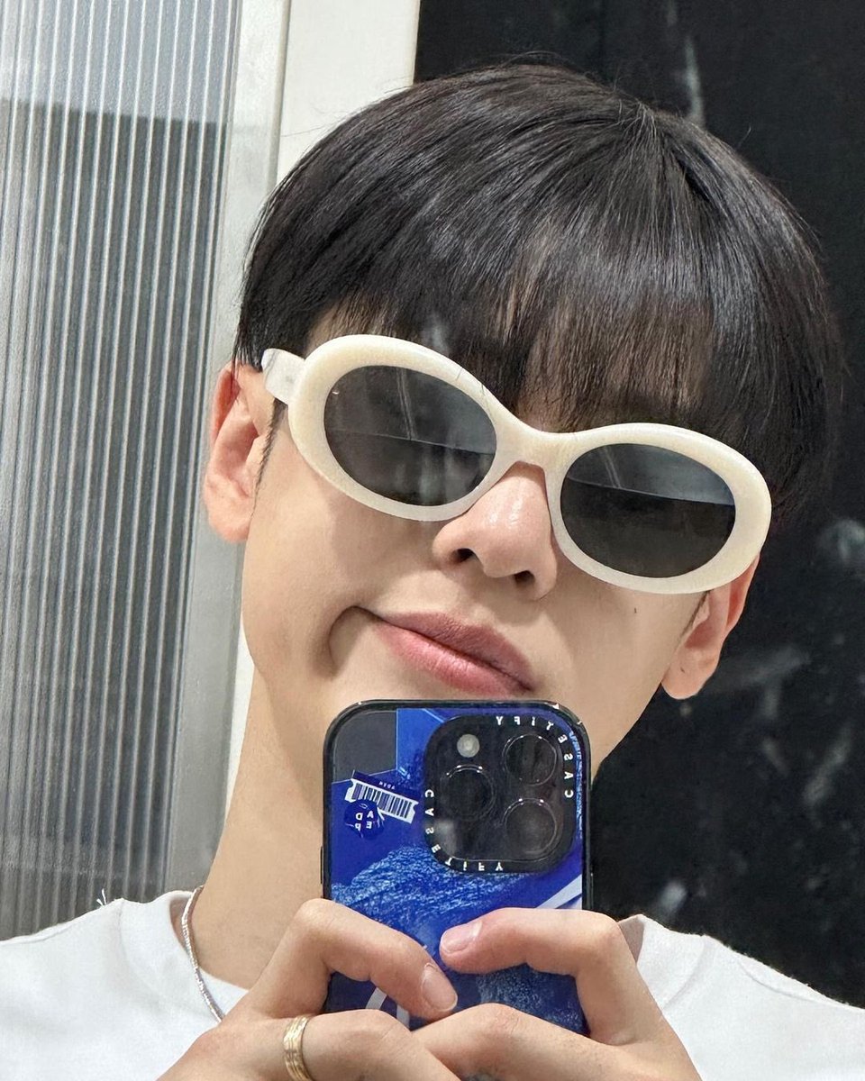 INTL_AB6IX's tweet photo. [📸/230721] ab6ix_official Instagram — Donghyun

“ I love Born Champs I like Born Champs Support Born Champs I love Born Champs I like Born Champs Support Born Champs  I love Born Champs I like Born Champs Support Born Champs I love Born Champs I like Born Champs Support Born Champs I love Born Champs I like Born Champs Support Born Champs 💙 “

🔗 https://t.co/U0H4K65b2Q

#AB6IX #에이비식스 #전웅 #김동현 #박우진 #이대휘 @AB6IX @AB6IX_MEMBERS