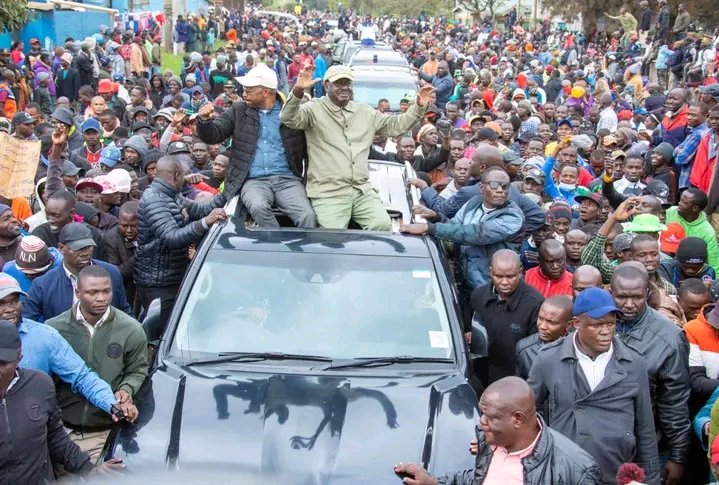 Azimio Party Leader Raila Odinga assures his supporters of his commitment to fight for their rights, he's currently nursing bad flu 
<a href="/khendofm_kenya/">Khendo FM, Kenya</a> <a href="/KhendoSports/">KHENDO FM SPORTS</a> @KhendoBreaking #Khendonews #Mumabwibwi 
#MainaNjenga  #AzimioVampires