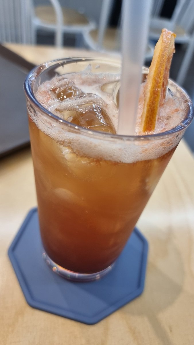 아침부터 병원 동대문.. 가서 작업도ㄷㄷ 요즘 스튜디오 작업도 하고있는데 얼추 완성되어가고있어요

인테리어부터 목공. 전기. 도장 까지 장비사용법도 숙지하고 열심히 알아보면서 작업하고 제작하려니 정신이없네요ㅠ 아마 7월까진 정말 바쁠듯하고 8월부턴 강의준비해서 8월말엔 오픈해볼게요😀😀