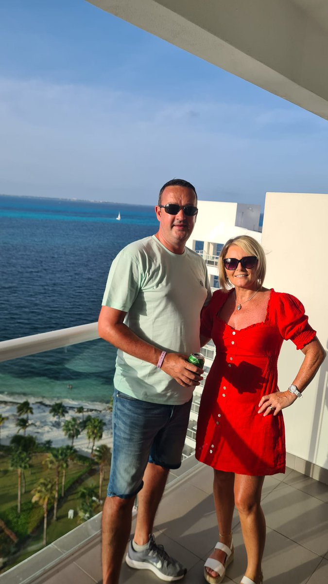 Angie Ghirl 🍀🍀🍀 tweet media