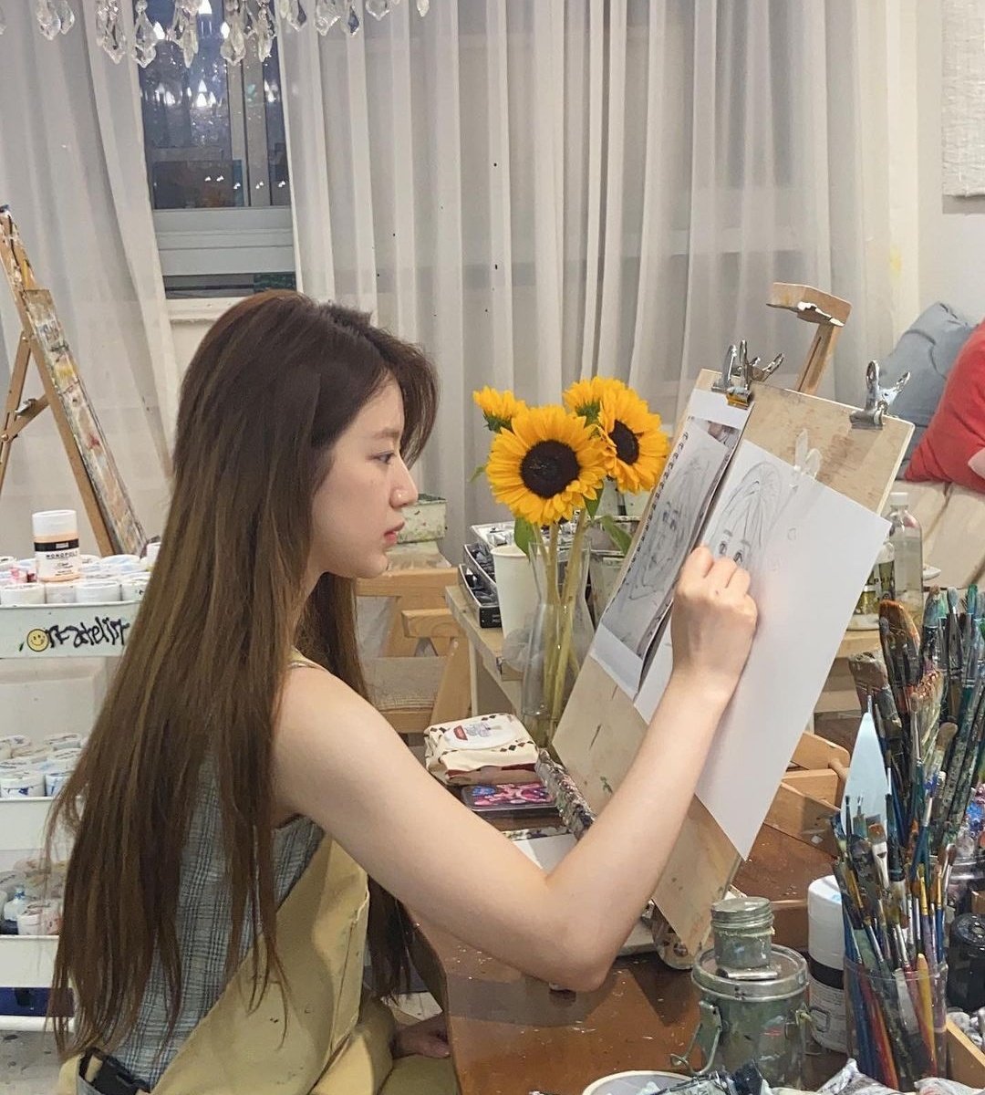 idle_chile's tweet photo. [ #SHUGRAM | 230720 ] ♠️ 

💗 Nuevo post de #SHUHUA vía Instagram (yeh.shaa) 

"Esperando un poco de ruido y esperando un rato tranquilo (...)"

¡Recuerda darle amor a su post!
_
📎 https://t.co/eMg9rF96wu
[ maru 🐁 ]
—
#GIDLE #MIYEON #MINNIE #SOOJIN #SOYEON #SHUHUA #YUQI https://t.co/DZ1vXhRjxX